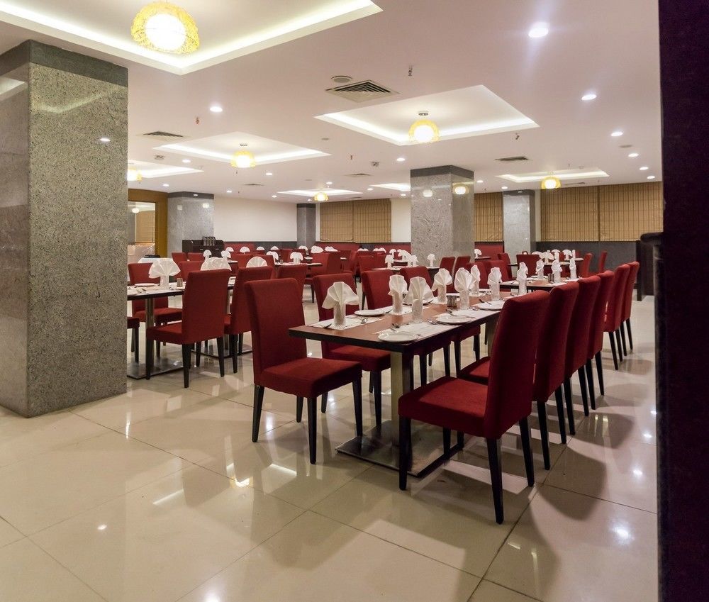 Hotel Saptagiri Hyderabad Exterior foto